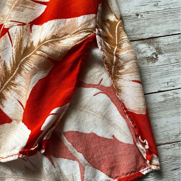 Forever 21 Hawaiian Shirt Floral Button Down Orange Size XS - Picture 3 of 7